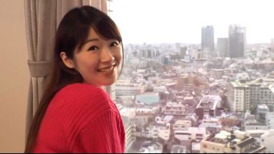 〚人妻筆おろし〛　「筆おろし日和ですね♡」顔に似合わずドスケベなむっちり奥さんは初モノチンポにウキウキ顔のthumbnail