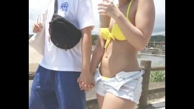 ♥「いいの？…」円満カップルが30cm向こうに彼が居るのに目の前でチンポ挿入しちゃう…♥ヤリマンまんこはイキ狂うのthumbnail