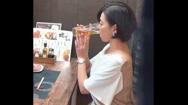 ♥43歳専業主婦「こんなおばさんを抱いてくれるの？…♥」家のことしか知らないから不倫なんて…でも1回ならとお酒の勢いでのthumbnail