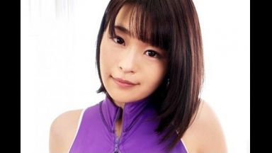 【3DVR】スポンサーのアナタに接待も大事なお仕事♡魅惑のフロントジッパー水着の美少女と正常位でぬぷぬぷピストン生中出しのthumbnail