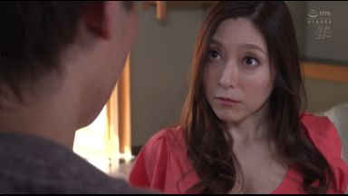 【白木優子】おばさん、もう我慢できない！妖艶な友人の母に惚れて・・襲いかかって不倫セックス、絶叫しながら乳射！のthumbnail