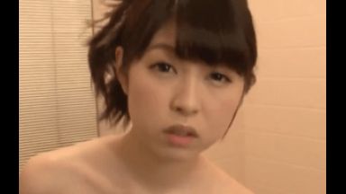 【近親相姦】女子大生の姉ちゃんが美人で裸族だったら、そりゃ弟は性欲が溜まるよな！wのthumbnail