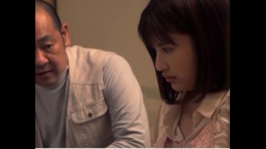 《ながえスタイル》「俺たちのこと馬鹿にしてんのか!」夫の性癖の為に謂われのない怒りを向けられる美人妻のthumbnail