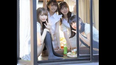 暗い青春を過ごすモテナイ男子が近所の四姉妹と出会って奇跡のハーレム！のthumbnail