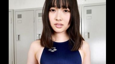 【HQVR】私のこと見て股間大きくなってるの？水泳部の先輩の変態水着に勃起して、バチバチ子宮に当たる中出しセックスのthumbnail