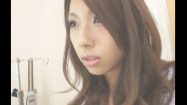 ♥えっ…？不妊相談は産婦人科で中出しチンポ触診「挿入して膣と子宮が問題ないか確認しますね…♥」洗浄しますから妊娠しませんから…のthumbnail