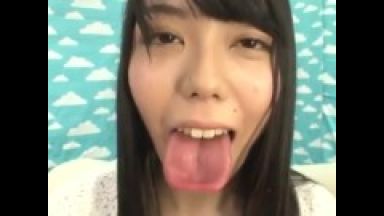 超清楚系ビッチでかわいい素人ナンパで捕まえた舌の長いお姉さんとベロチューエッチのthumbnail