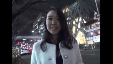 ☆痙攣☆お漏らし☆潮噴き♥凄いの…美女※ハメ撮り♥顔射で悶絶…お掃除フェラの超絶エロ動画→痴女のthumbnail