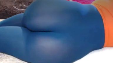 スパッツを履いたままだけどこのお尻はずっと見ていられますｗｗｗのthumbnail