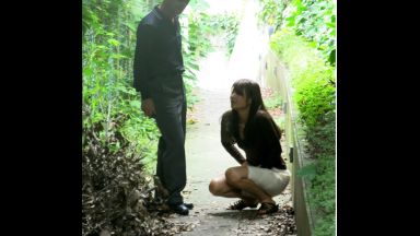 ！Housewifeは久しぶりのSEXだから…こんな所でもおPussyは濡れて欲しがっちゃう！リモコンバイブをFuckingして1日過ごすBizarreMadamはFREAKのthumbnail