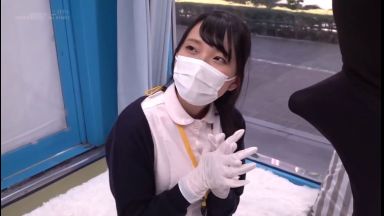 〚マジックミラー号〛　「大きい方が好きです」怪我オナれず勃起が治まらない男性を優しい看護師がエロく射精介助のthumbnail