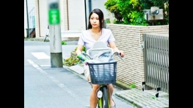 【人妻レイプ】黒髪清楚なS級爆乳美女を変態痴漢魔が凌辱強姦！鬼畜乳首クリップ調教で精神崩壊し羞恥赤面大量お漏らし地獄！のthumbnail