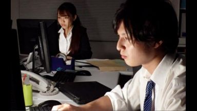 【木下ひまり】「次はあなたの番よ…いっぱいイカせるわよ」美人で巨乳な女の先輩が専務と不倫現場を後輩に覗かれ性玩具セックスのthumbnail