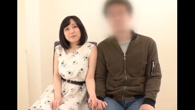 ☆美尻！NTR※人妻！巨乳でお前のザーメンどっぴゅぅぅぅ搾りだしちゃえ※ 巨尻で勃起しようよ→美乳のthumbnail