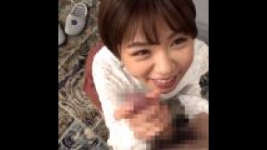 【淫乱・ショートカット若妻】乱交経験もあり！自宅で男優を誘惑・・性欲旺盛な若妻がパイパンマンコに即ハメのthumbnail