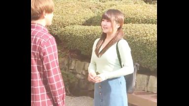 ♡素人ナンパ※田舎出身の女子大生…岐阜娘が中出ししちゃう♡真面目で清純なのにおまんこは絶倫で愛液トロトロのthumbnail