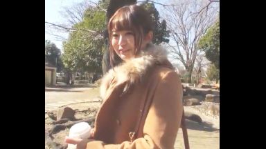 ♥「私スケベなんですよ♥」大人しくて人見知りなのに犯されたいM女…毎日Hしたいから公衆便所でも挿入しちゃうのthumbnail