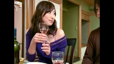 【NTR近親相姦】旦那とはセックスレスで欲求不満妻が義弟と禁断セックス！生挿入ピストン理性崩壊&悶絶絶頂膣内射精イキ！のthumbnail