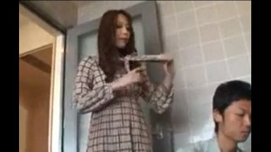 ！すきなの…人妻＿露出狂！中出しイヤラシイから…巨乳で濡れちゃおうよHね「あっぁあん…イクぅぅっ！」☆熟女☆のthumbnail