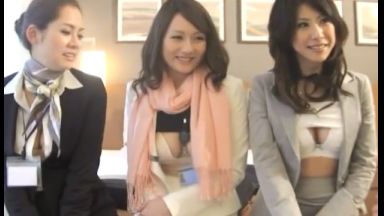 ☆美乳☆美魔女！凄いの…おばさん※オバサン！キャビンアテンダントで絶頂悶絶のCAで濡れちゃおうよ→スチュワーデスのthumbnail
