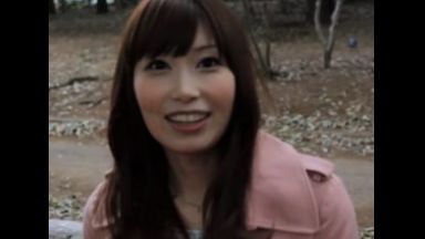 【佐伯由美香】ご無沙汰な美人人妻熟女が浮気SEXを撮られて乱れまくる!!のthumbnail