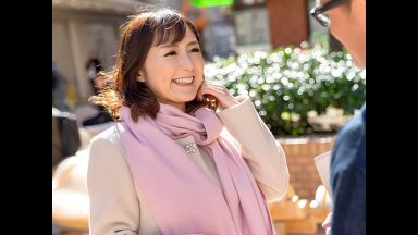 【素人ナンパ】欲求不満な美人妻をホテルに連れ込みNTR不倫セックス！熟女の凄テクご奉仕から他人棒ねじ込み中出し！のthumbnail