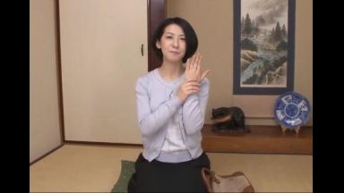 ♡熟女♡｢エッチな事に興味があって･･･｣五十路の清楚奥様が男優にいきなり挿入されるwしかも菊門!｢後ろに入っちゃう!?｣のthumbnail