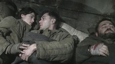 「Enemy at the Gates(スターリングラード)」という映画のセックスシーン！！のthumbnail