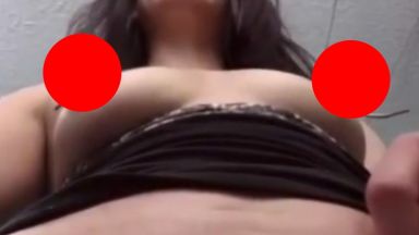 乳首を紐でクルクルして長くしているギャルですが・・・何の為？？のthumbnail