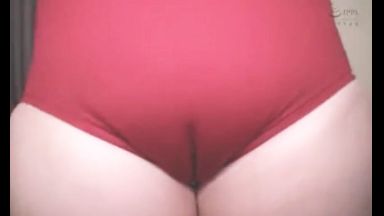 ♥熟女おばちゃんはむっちりブルマでマン筋でちゃう…絶倫まんこ…デカ尻でかパイの垂れ乳おっぱい…おちんぽ欲しいかものthumbnail