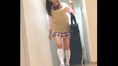 ♥「お兄ちゃんただいま♥」兄妹相姦で妹は何でも言うこと聞いてくれる僕だけの性奴隷肉便器…大好きだよのthumbnail