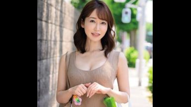 ☆爆乳☆奥様は欲求不満☆堅いチンポ！すきねぇ…人妻＠主婦！篠田ゆう大好きが性癖でしょ…巨乳のエロエロ動画「あぅぅぅぅ…あん！」NTRのthumbnail