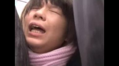 かわいいショートカットヘアJKが痴漢レイプに遭遇してJKレイプで生ハメ生中出しレイプ精子を注ぎ込まれる悲劇のthumbnail