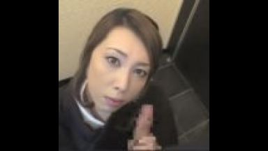 【風間ゆみ】ねぇ、お店が終わってから逢える？痴女ママが客に枕営業・・濃厚ザーメンを吸い取るサービス奉仕のthumbnail