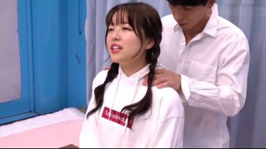 【マジックミラー号】韓流マッサージと騙された素人パイパン女子大生はイケメンマッサージ師の肉棒にイキまくり中出しのthumbnail