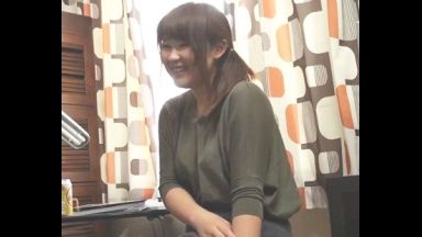 ♥人妻に中出し「コンビニバイトの奥さんをナンパしたら欲求不満おまんこは愛液トロトロでイキ狂い♥」のthumbnail