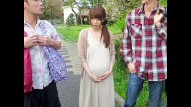 【近親相姦】「お願い!中にだけは出さないで!」旦那想いな美人妻を変態義家族が犯し倒す!妊娠確定中出しでボテ腹確定絶頂!のthumbnail