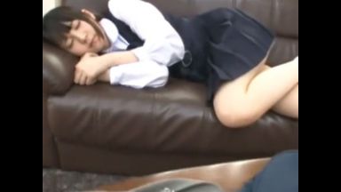 ［小谷みのり］居眠りしてたツインテールJKが結構エッチ好きなようでしちゃったって感じのthumbnail