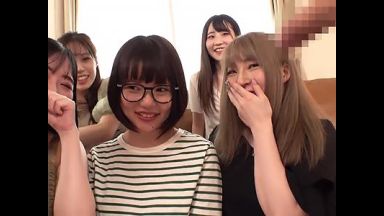 【女子大生×ハーレム】仲良し5人組のかわいい女の子たちが早抜きに挑戦！誰が一番エロいのか？杭打ち騎乗位！wwのthumbnail