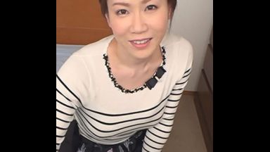 39歳美魔女の欲しがる中出し精子♥こんあおばさんでゴメンね…全部搾りだしてあげるからねのthumbnail