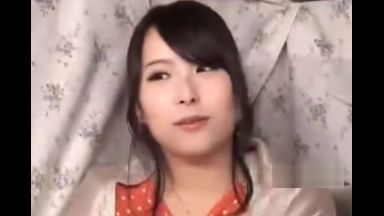 ♡生理日でタンポン抜いて生中出ししちゃう新婚の人妻…朝、旦那を起こすのにチンポ咥えてフェラで起こす絶倫奥様♡のthumbnail