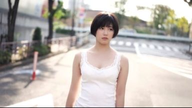 【児玉れな】＜美少女×デビュー作＞「感じる体位は…」料理とカラオケが趣味のEカップのショトカ美少女がAVデビューのthumbnail