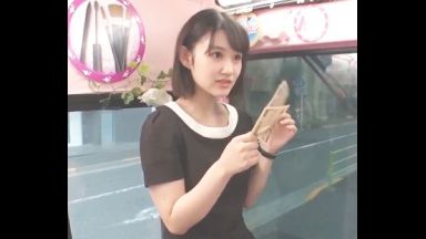 ♥初体験の超巨根が欲しい「えっ本当にみんなしてるの？…」見たこともないデカチンポで愛液溢れちゃうトロトロまんこのthumbnail