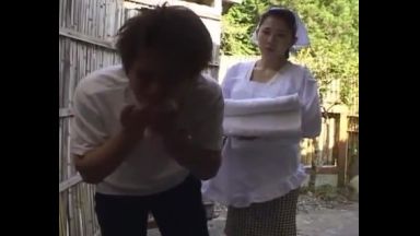 ♥「パンツ嗅いで何してるの？…」女将に見つかった僕…童貞なの？…おばちゃんが筆おろししてあげるわ♥のthumbnail