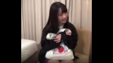 「あん♡気持ちいい…もっと突いて？」激カワのロリ美少女がイケメンに照れながら濃厚に絡み合うイチャラブセックス///のthumbnail