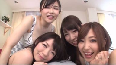 【沖田杏梨･水野朝陽･香山美桜･水城奈緒】一夫多妻制の僕の家庭は奥さん達と夢の中出しハーレム性交のthumbnail