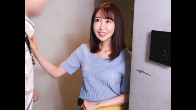 妻が里帰り出産のため実家に帰った自宅に押しかける嫁の姉…お風呂に入ってきたりTバック美尻で誘惑してくるエロエロ痴女義姉。のthumbnail