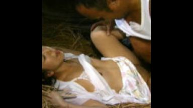 《昭和・寝取りSEX》田舎小屋で間男と浮気SEXする熟女奥さまのthumbnail