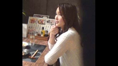 ★相席★奥様★欲求不満★ヤリマン！オナろう…人妻x三十路！おばさんでイキ狂う素人で欲求不満解消エロ動画「あぁぁぁあっあ！」おばちゃんのthumbnail