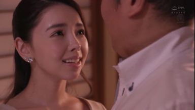 「もっとエッチなコトして…」美人お姉さんが妻子ある男性と不倫旅行で種付けプレスのthumbnail